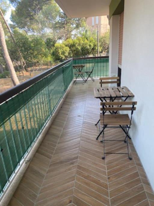 T2 Avec Clim Et Terrasse Vue Mer, Les Sablettes La Seyne-sur-Mer Exterior foto